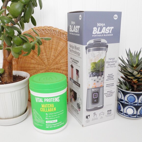 NEW 18oz Ninja Blast Portable Travel Blender + Sealed Vital Pro Matcha Collagen - Picture 1 of 6
